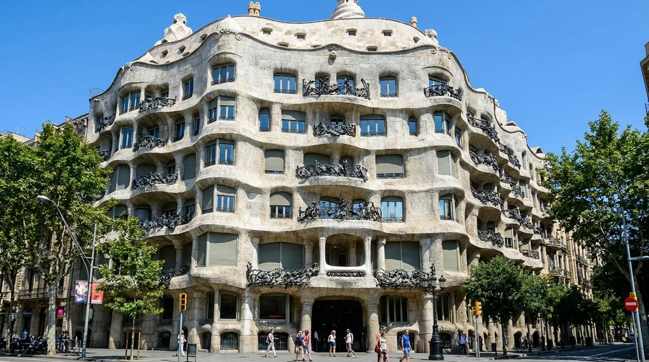 La Pedrera-Casa Milà · entrada + audioguía